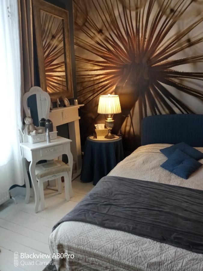 Chambre Bounty, B&B, Cuisine Privee, Lit Queen Size, Terrasse, Parking, Garage Olliergues Экстерьер фото